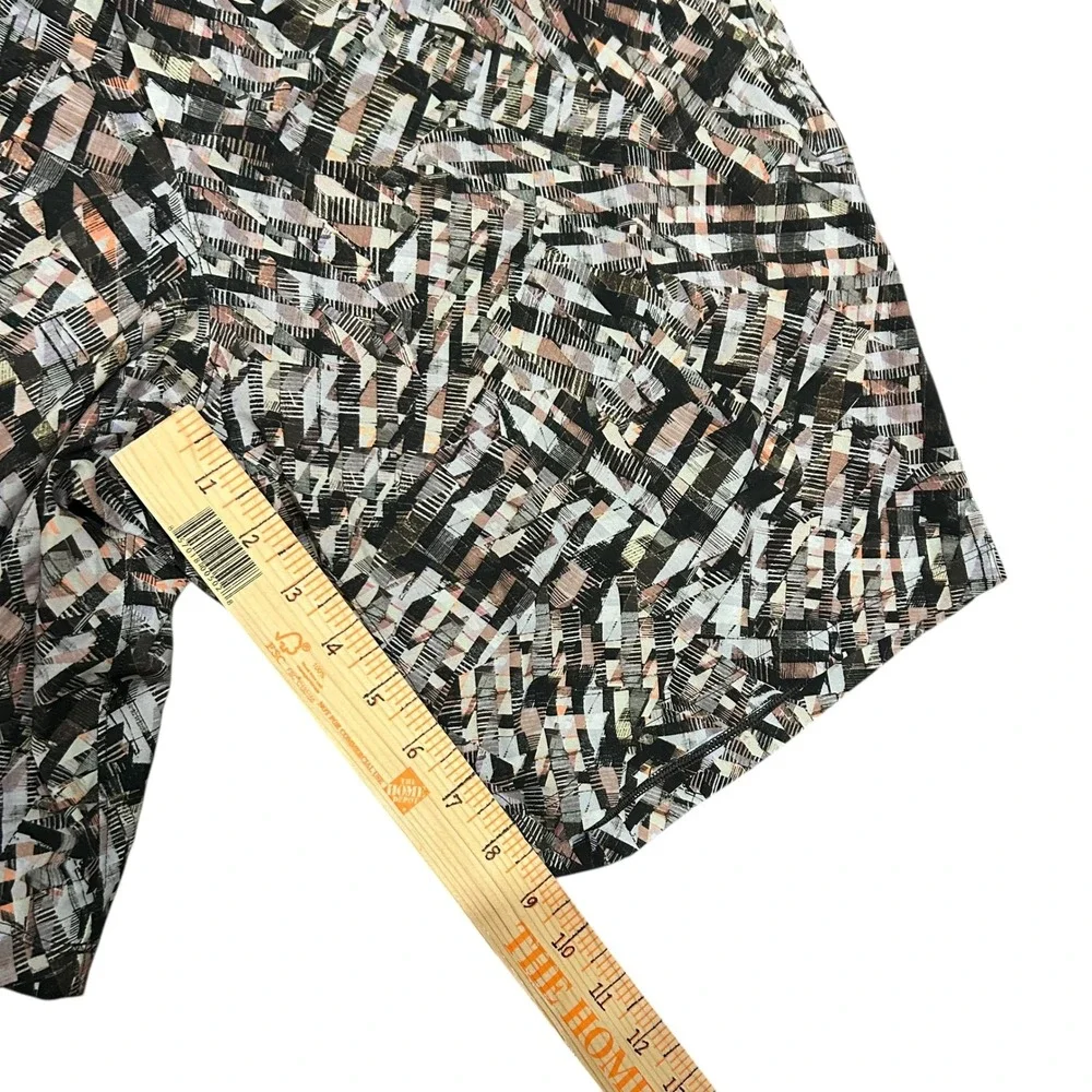 lululemon athletica size medium